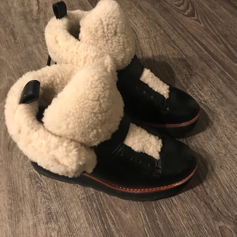 Coach Urban Hiker Shearling Boot - Picture 4 of 6